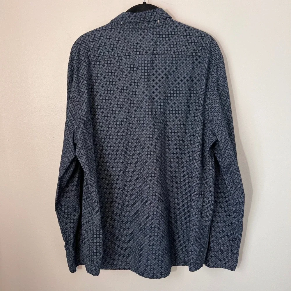 Banana Republic Untucked Fit Micro Geo Print Shirt Mens Cotton Button Down XL
